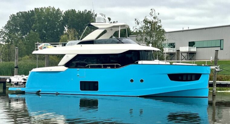 2018 ABSUTE YACHTS navetta 58