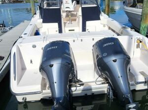 2004 Grady-White 33 express