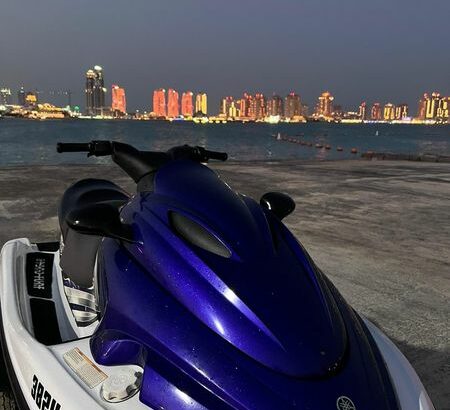 YAMAHA jet ski.