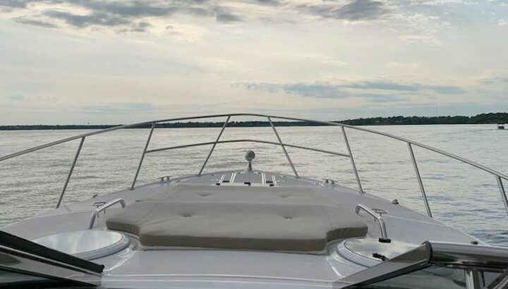 2014 Regal 38 express