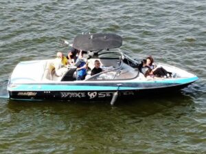 Malibu VLX 20 Wakeboard Boat