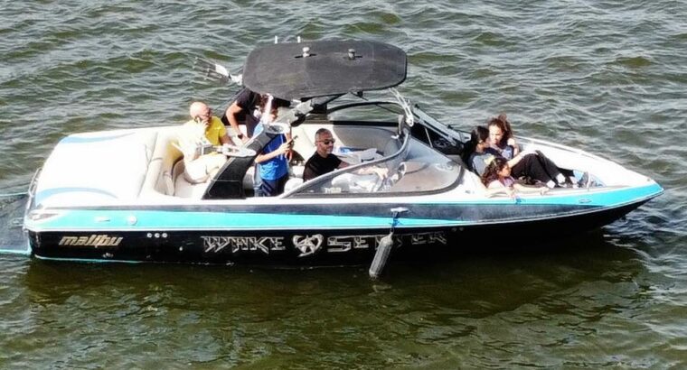 Malibu VLX 20 Wakeboard Boat