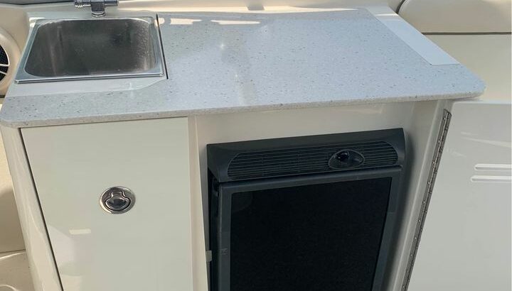 2008 Sea Ray 290 sundeck