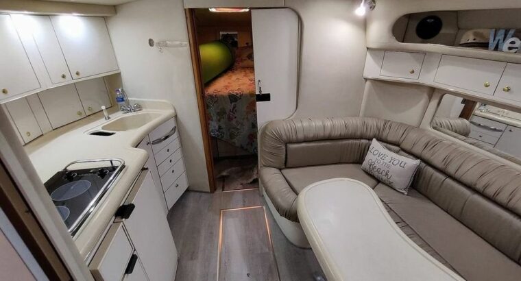 1998 SEA RAY 370 express sports cruiser