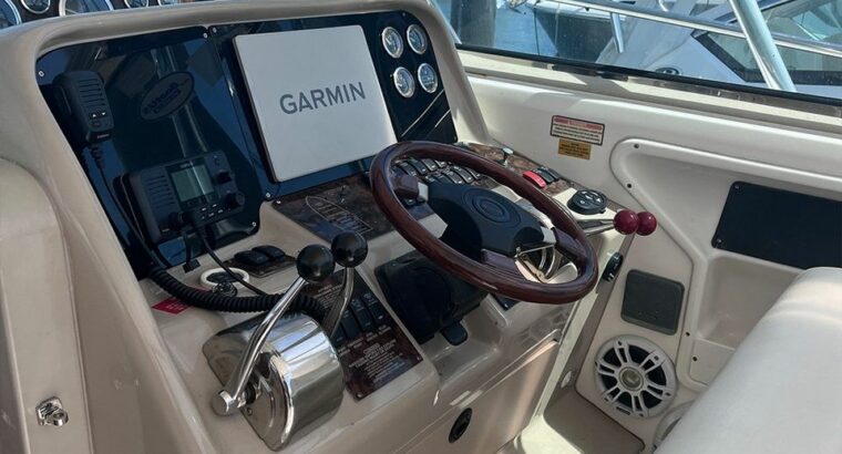 1998 SEA RAY 370 express sports cruiser
