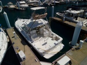 1998 SEA RAY 370 express sports cruiser