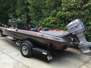 2000 Javelin 19’ renegade dual console