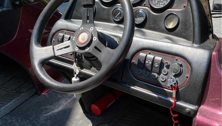 2000 Javelin 19’ renegade dual console