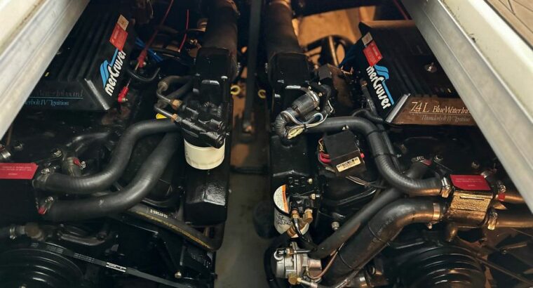 1994 Sea Ray 370 express cruiser