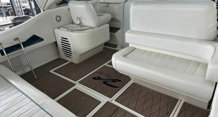 1994 Sea Ray 370 express cruiser