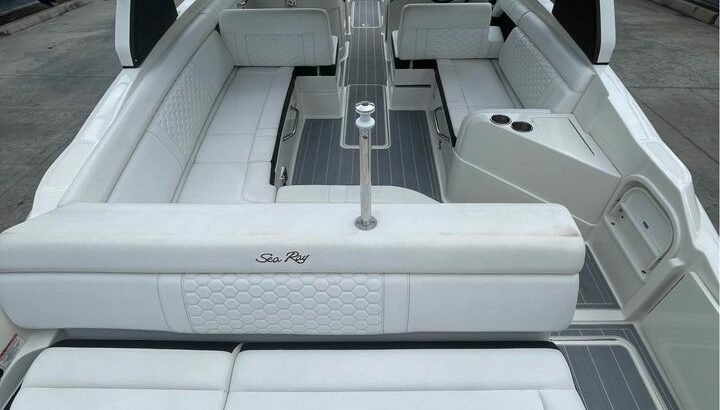 2018 Sea Ray sdx 270
