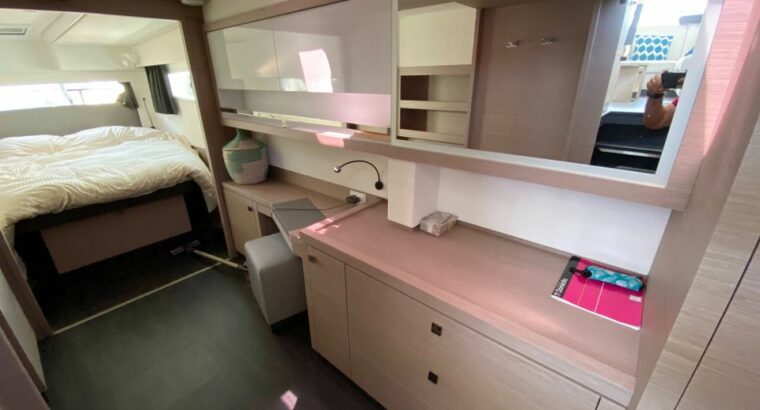 2021 Fountaine Pajot saona 47