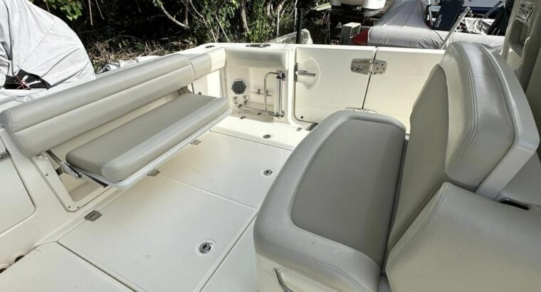 Boston Whaler 330 Outrage 2018