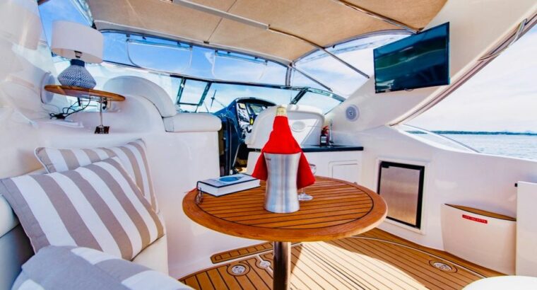 2007 Mustang 4200 (42ft) diesel sports cruiser